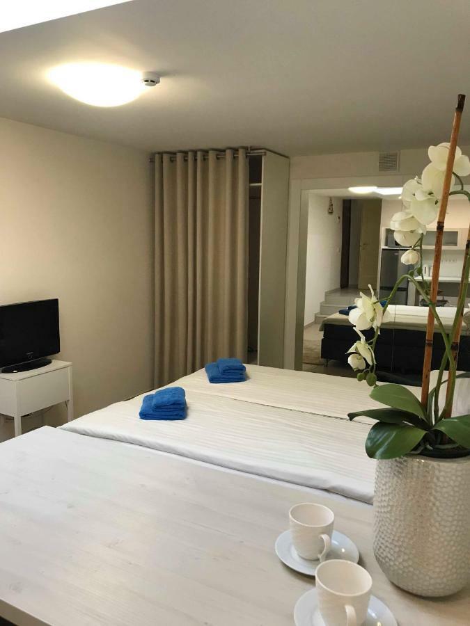 Home Of Health And Beauty Palanga Luaran gambar